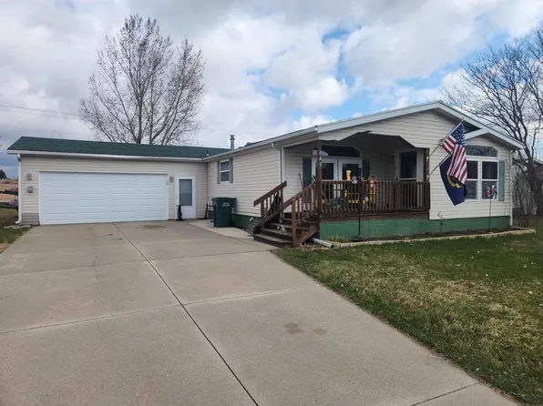 440 Red Spruce Avenue, Baraboo, WI 53913