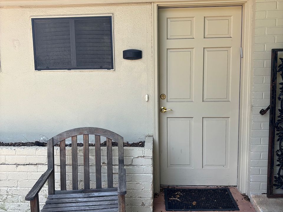 Studio apartment has separate entrance located in the front of the larger residence. Laundry facilities are in room adjacent to studio, and door to main house can be locked to ensure privacy.