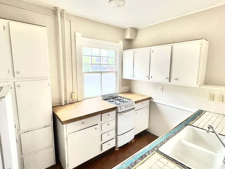 719 N Nevada Ave — Photo 15