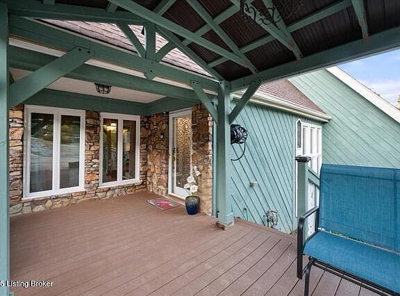 4th image of 2710 Windsor Forest Dr