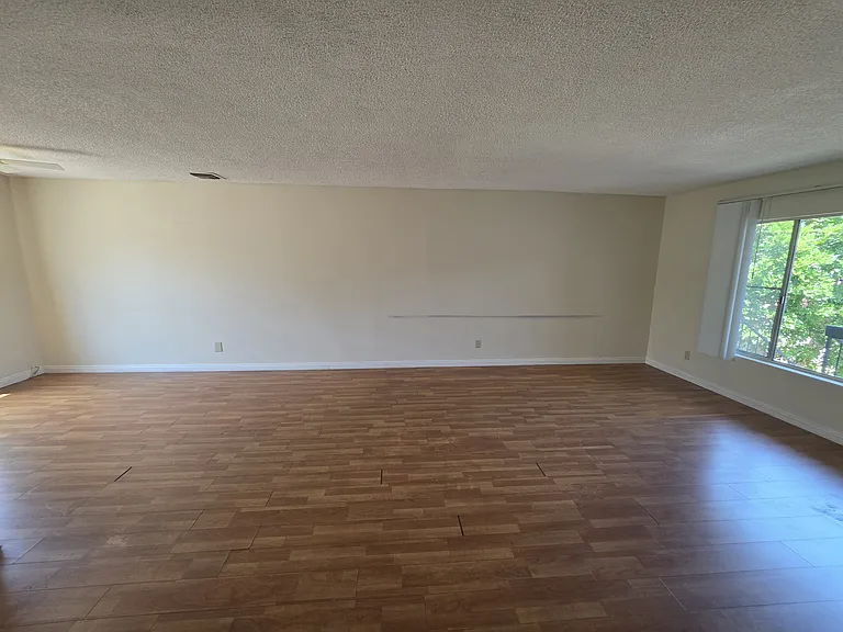 5055 Coldwater Canyon Ave #213 — Photo 18