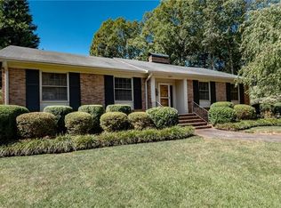 607 2nd Avenue Pl NE, Conover, NC 28613