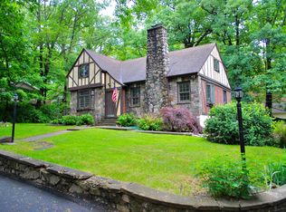 21 Ridge Trl, Kinnelon, NJ 07405