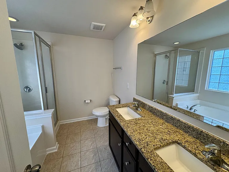 1580 Spring Blossom Trl — Photo 17