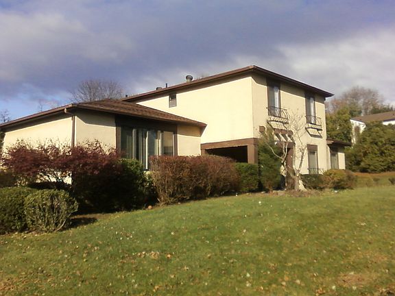 2nd image of 94 Cynthia Dr