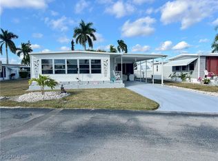 11 Derwent Blvd, Fort Myers, FL 33908