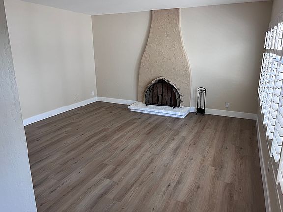5th image of 174 S Bernardo Ave
