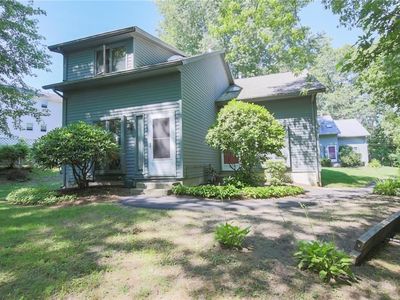 119 Lake St, Cranston, RI, 02910