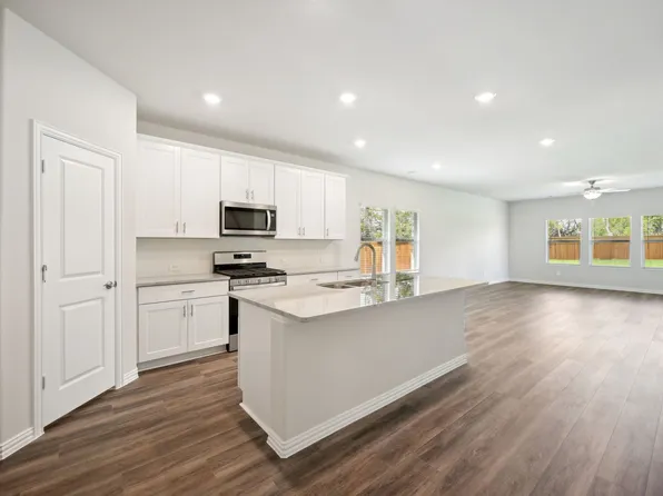 3505 Eagle Mount Dr, Farmersville, TX 75442