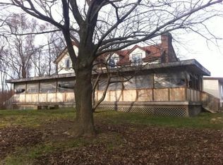 8170 Hickory Ridge Rd, Holly, MI 48442