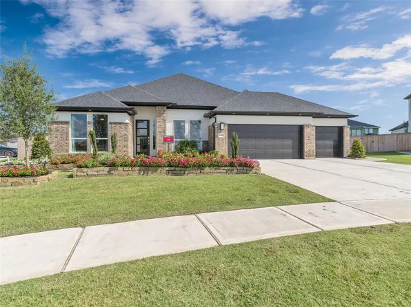 1668 Turner Court, Friendswood, TX 77546