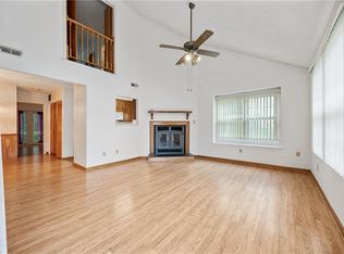 110 Briarwood Pl, Yorktown, VA 23692