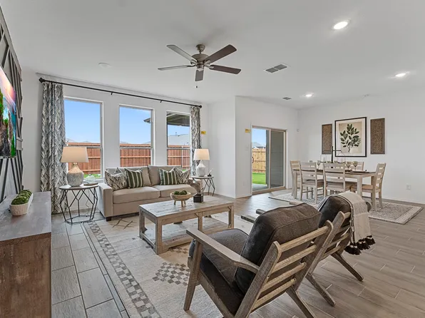 3727 Cherry Hills Dr, Sherman, TX 75090