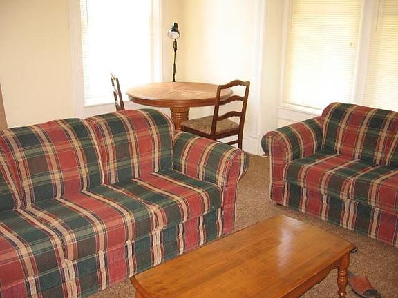 2nd image of 1103 S 4th St APT 2