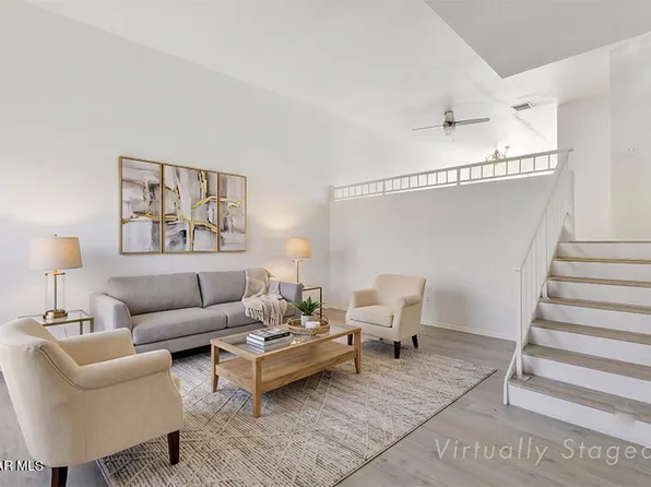 19545 Sherman Way Unit 17, Reseda, CA 91335