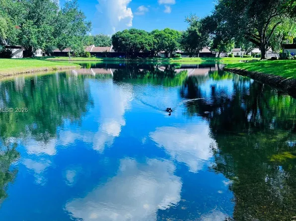1531 NW 98th Ave, Pembroke Pines, FL 33024