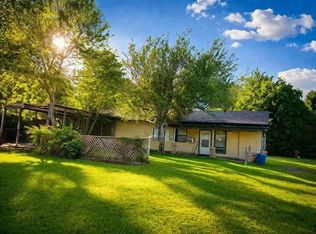 519 Berke St, Newark, TX 76071