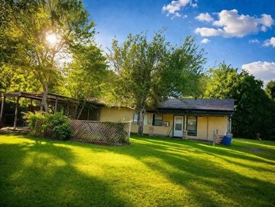 519 Berke St, Newark, TX, 76071