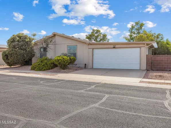 7256 S Badger Canyon Dr, Tucson, AZ 85756