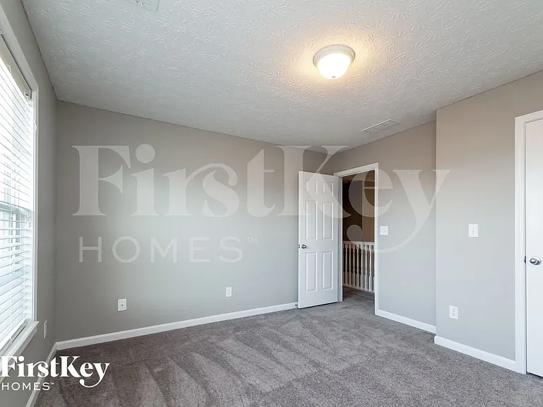85 Natalie Ct — Photo 12