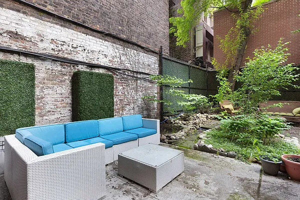 Rented by Cooper & Cooper Real Estate | media 15