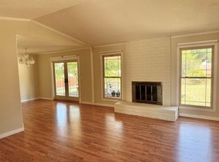 9015 Phoenix Ave, Fair Oaks, CA 95628