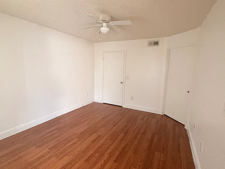 2202 Key West Ct #626 — Photo 5