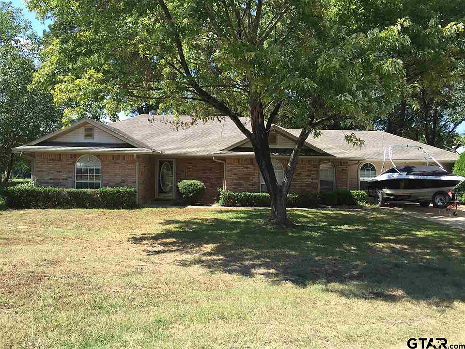 1st image of 131 Private Road 8520