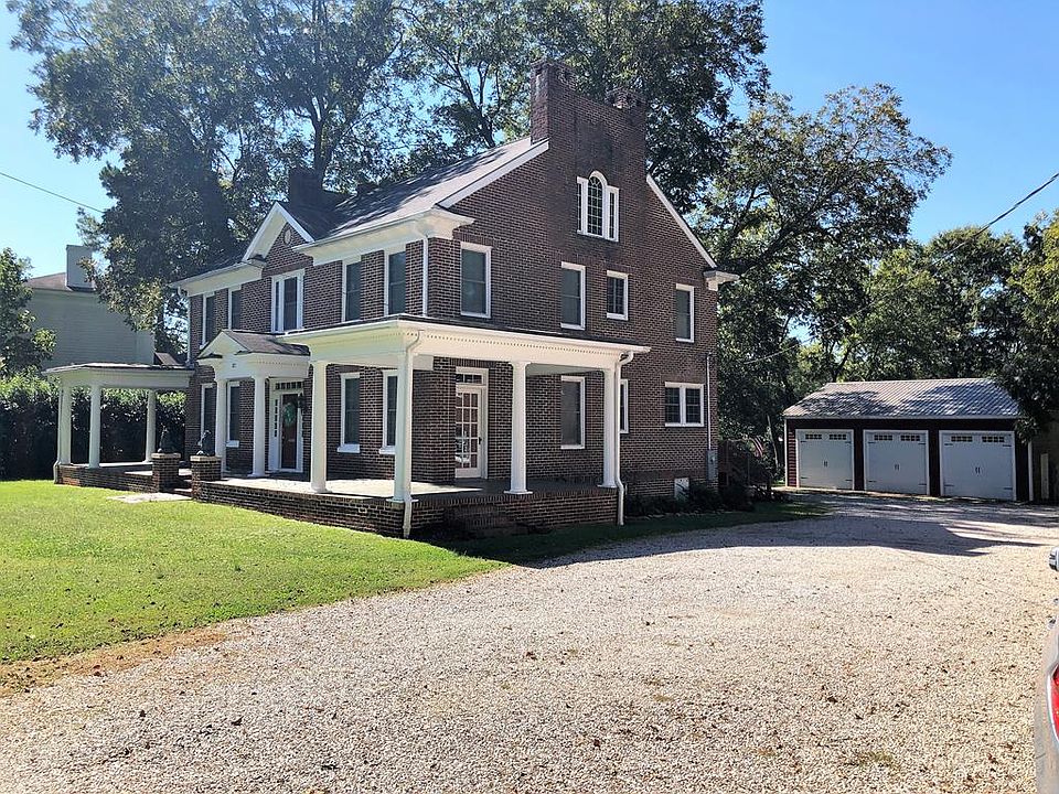 327 N Main St, Warrenton, NC 27589 Zillow