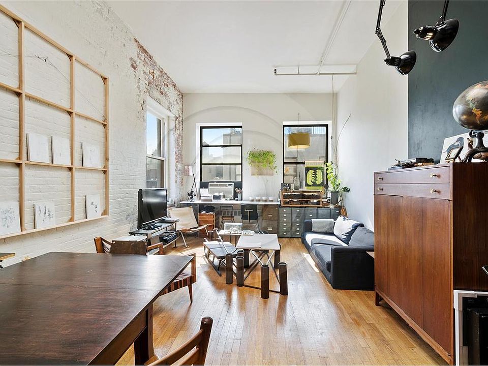1st image of 426 West Broadway