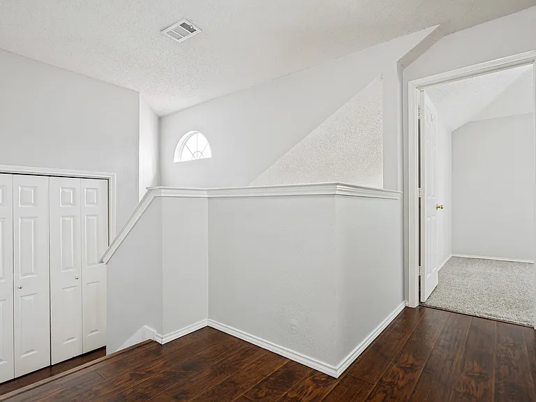 6722 Conestoga Dr — Photo 13