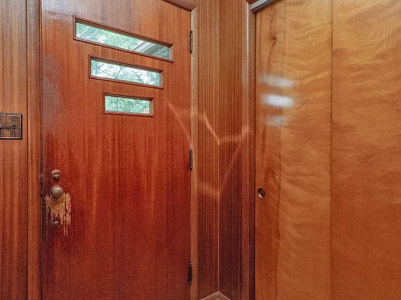 2nd image of 2370 Huron Hill Dr