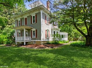 100 E Miller Ave, Hinckley, IL 60520