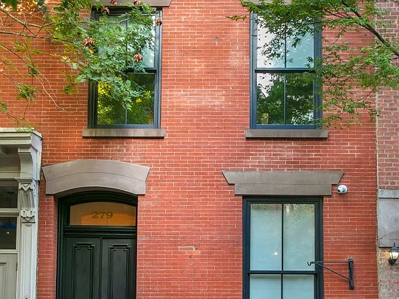5th image of 279 W 4th St
