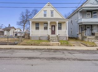 1213 10th Avenue, Schenectady, NY 12303