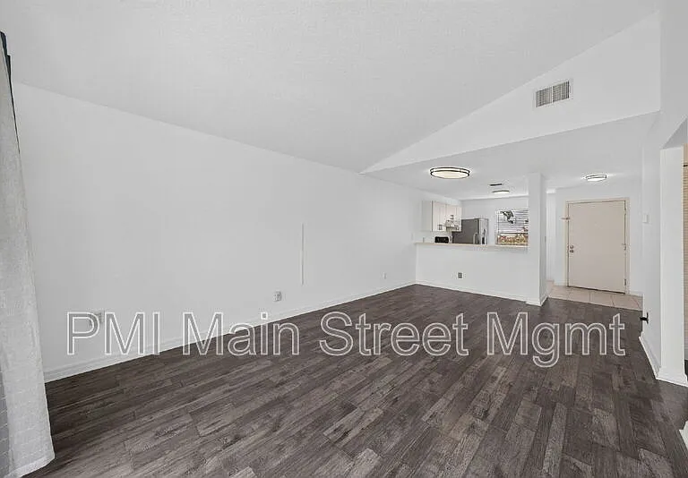 2512 Woodgate Blvd #203 — Photo 13