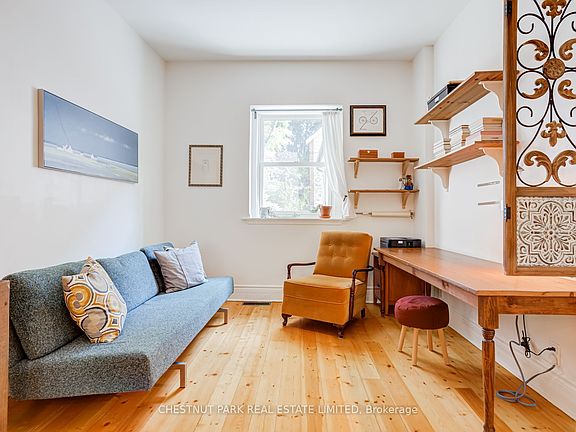 5th image of 10 Sackville Pl