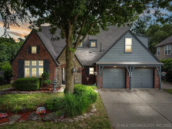 3701 W Dallas St, Broken Arrow, OK 74012
