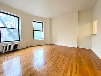 Rented by Manhattan Spaces