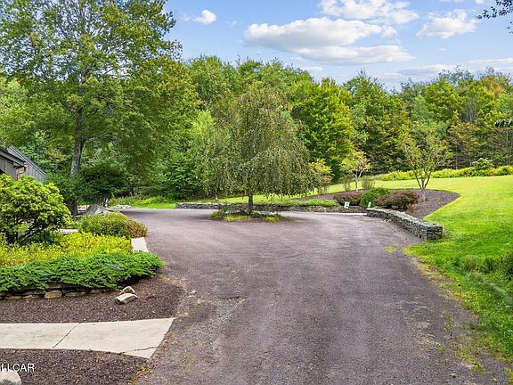3rd image of 20 Old Gravity Rd