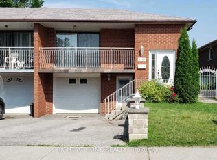 1157 Meander Ct, Mississauga, ON L4Y 4A7