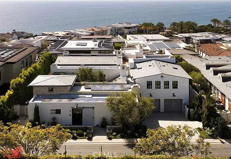7 Seabreeze Ter — Photo 63