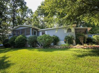 110 Harbert Park Cir, Westminster, SC 29693