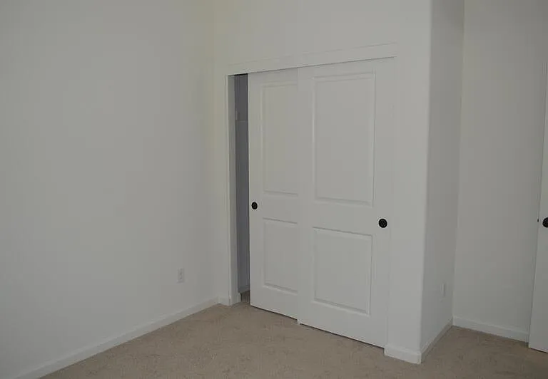 573 Bedfordshire Dr #2 — Photo 13
