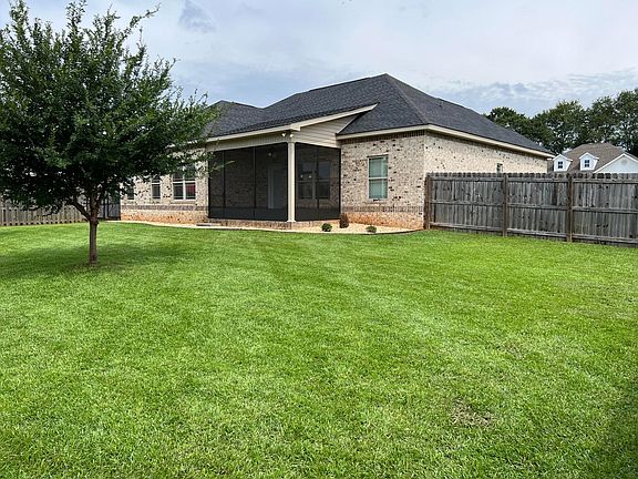 2nd image of 201 Rainsong Trl