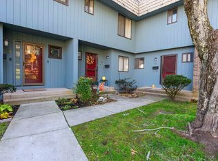 Cromwell Hills Condo, Cromwell, CT 06416