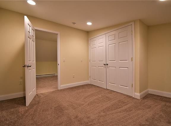 3rd image of 29 Oregon Trl
