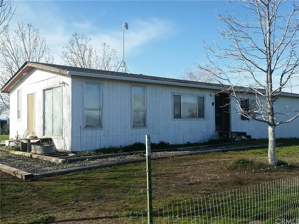 7705 Redland Ave photo 1
