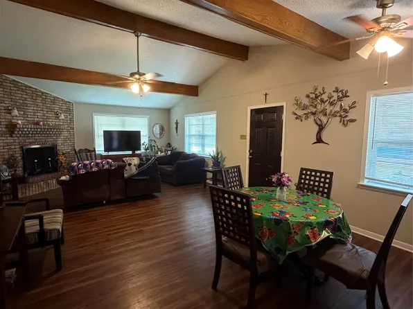 126 Poinsetta Cir, Terrell, TX 75160
