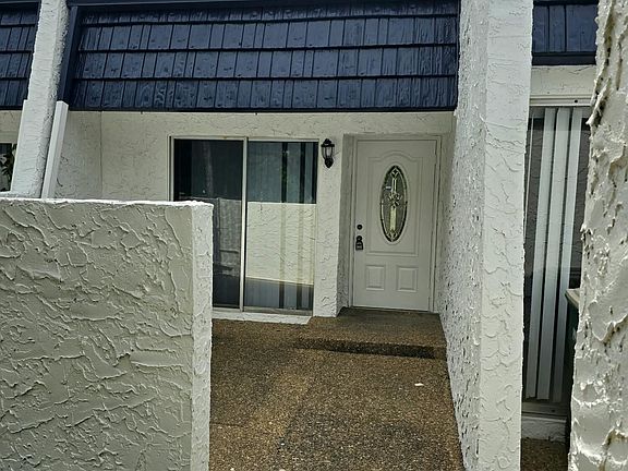 2nd image of 6557 NW 99th Ave